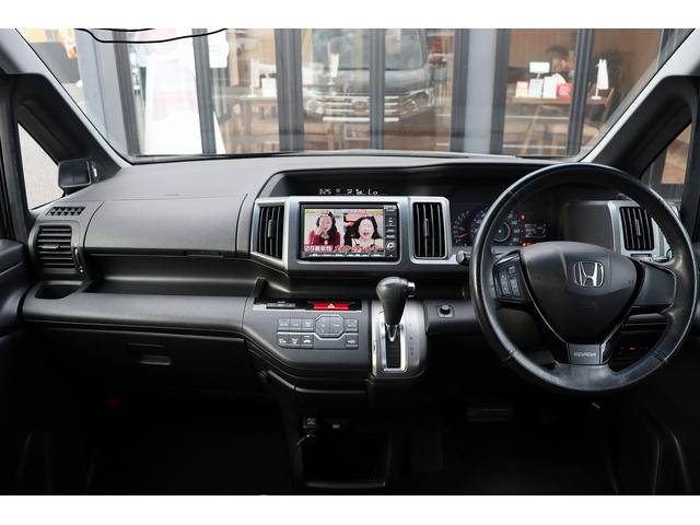 ステップワゴンスパーダ Z ドライブレコーダー ETC ナビ TV 両側電動スライドドア HID スマートキー 電動格納ミラー 3列シート CVT アルミホイール 盗難防止システム 衝突安全ボディ ABS ESC エアコン(2枚目)