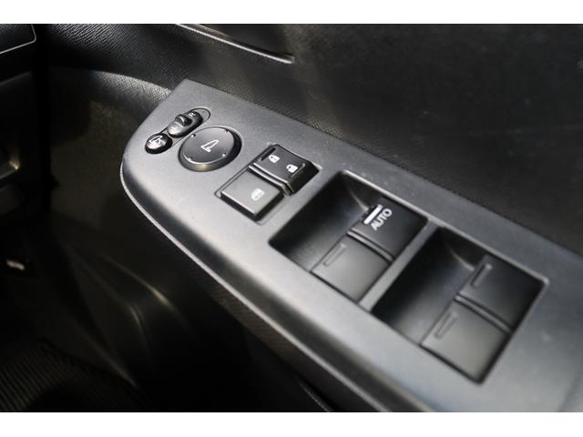 ステップワゴンスパーダ Z ドライブレコーダー ETC ナビ TV 両側電動スライドドア HID スマートキー 電動格納ミラー 3列シート CVT アルミホイール 盗難防止システム 衝突安全ボディ ABS ESC エアコン(11枚目)