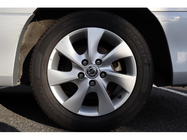 セレナ ハイウェイスター　Ｓ－ハイブリッド　Ｖセレクション　ドライブレコーダー　全周囲カメラ　ナビ　オートクルーズコントロール　両側電動スライドドア　ＨＩＤ　スマートキー　アイドリングストップ　電動格納ミラー　３列シート　フルフラット　ウォークスルー　ＣＶＴ（28枚目）