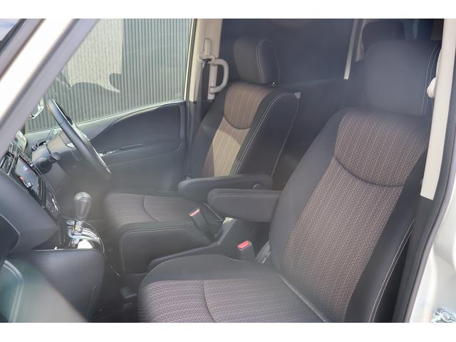 セレナ ハイウェイスター　Ｓ－ハイブリッド　Ｖセレクション　ドライブレコーダー　全周囲カメラ　ナビ　オートクルーズコントロール　両側電動スライドドア　ＨＩＤ　スマートキー　アイドリングストップ　電動格納ミラー　３列シート　フルフラット　ウォークスルー　ＣＶＴ（52枚目）