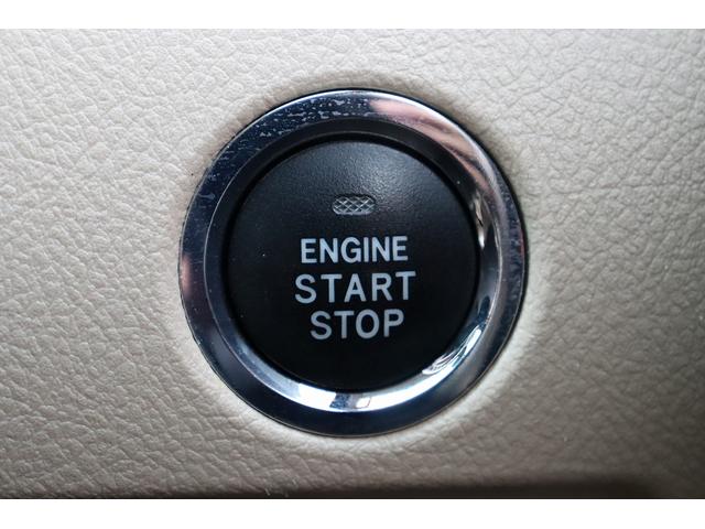 アルファード 240X ETC バックカメラ ナビ TV クリアランスソナー オートライト HID スマートキー 電動格納ミラー 後席モニター 3列シート オットマン CVT アルミホイール 盗難防止システム 衝突安全ボディ(14枚目)