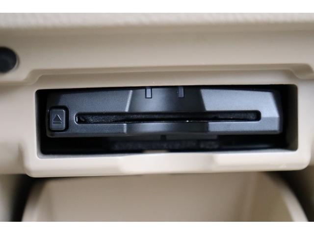 アルファード 240X ETC バックカメラ ナビ TV クリアランスソナー オートライト HID スマートキー 電動格納ミラー 後席モニター 3列シート オットマン CVT アルミホイール 盗難防止システム 衝突安全ボディ(15枚目)