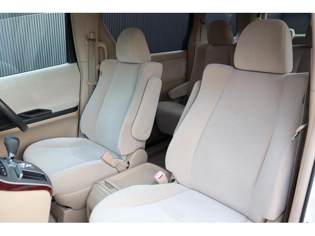 アルファード 240X ETC バックカメラ ナビ TV クリアランスソナー オートライト HID スマートキー 電動格納ミラー 後席モニター 3列シート オットマン CVT アルミホイール 盗難防止システム 衝突安全ボディ(39枚目)