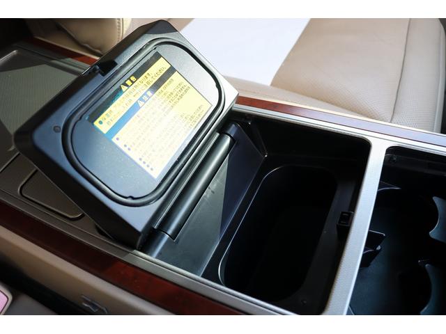 アルファード ３５０Ｇ　Ｌパッケージ　ＥＴＣ　バックカメラ　ナビ　ＴＶ　クリアランスソナー　オートクルーズコントロール　電動スライドドア　オートライト　ＨＩＤ　サンルーフ　電動リアゲート　スマートキー　電動格納ミラー　シートヒーター（49枚目）