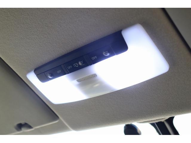 セレナ ハイウェイスター　Ｖセレクション　ドライブレコーダー　バックカメラ　ナビ　ＴＶ　オートクルーズコントロール　衝突被害軽減システム　両側電動スライドドア　ＬＥＤヘッドランプ　スマートキー　アイドリングストップ　電動格納ミラー　３列シート（30枚目）