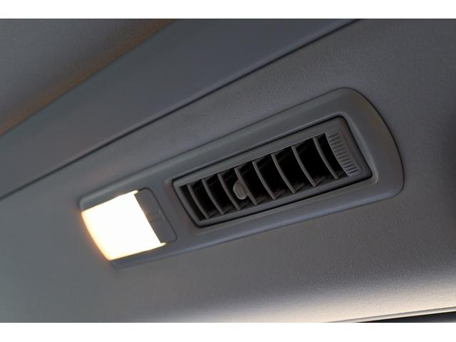 アルファード ２４０Ｓ　ＥＴＣ　バックカメラ　ナビ　ＴＶ　クリアランスソナー　両側電動スライドドア　ＨＩＤ　スマートキー　３列シート　ＣＶＴ　アルミホイール　ミュージックプレイヤー接続可　盗難防止システム　衝突安全ボディ（52枚目）