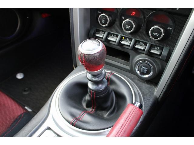 ８６ ＧＴ　ＥＴＣ　ナビ　ＴＶ　ＭＴ　ＨＩＤ　ＬＥＤヘッドランプ　スマートキー　電動格納ミラー　アルミホイール　盗難防止システム　衝突安全ボディ　ＡＢＳ　ＥＳＣ　ＣＤ　Ｂｌｕｅｔｏｏｔｈ　エアコン（26枚目）