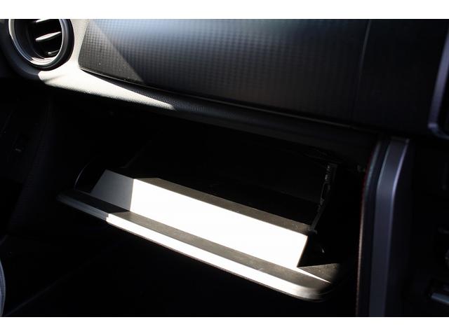 ８６ ＧＴ　ＥＴＣ　ナビ　ＴＶ　ＭＴ　ＨＩＤ　ＬＥＤヘッドランプ　スマートキー　電動格納ミラー　アルミホイール　盗難防止システム　衝突安全ボディ　ＡＢＳ　ＥＳＣ　ＣＤ　Ｂｌｕｅｔｏｏｔｈ　エアコン（29枚目）