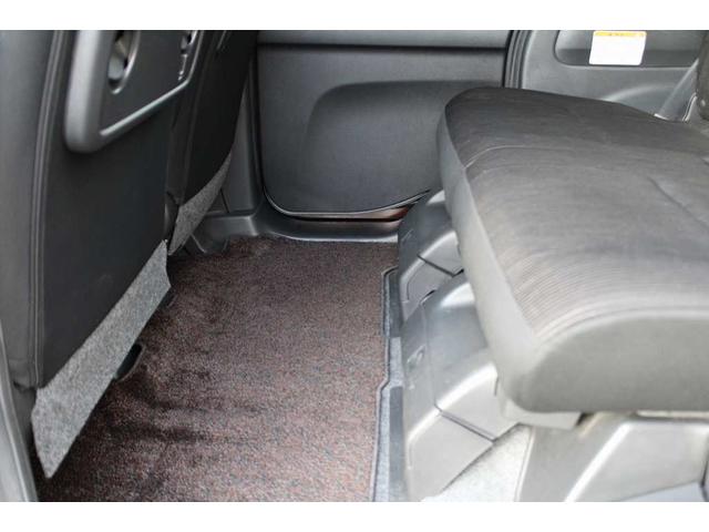 デイズルークス ハイウェイスター　Ｘ　Ｇパッケージ　全周囲カメラ　両側電動スライドドア　ナビ　ＴＶ　ＨＩＤ　スマートキー　アイドリングストップ　電動格納ミラー　ベンチシート　ＣＶＴ　盗難防止システム　ＥＳＣ　ＡＢＳ　ＣＤ　ＤＶＤ再生　ＵＳＢ（20枚目）