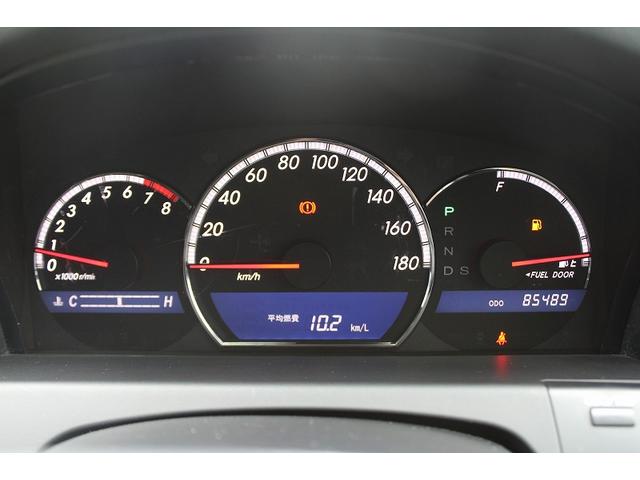 クラウン アスリート　クリアランスソナー　オートクルーズコントロール　バックカメラ　ナビ　アルミホイール　ＨＩＤ　ＡＴ　スマートキー　電動格納ミラー　盗難防止システム　パワーシート　ＣＤ　ＭＤ　衝突安全ボディ　ＡＢＳ（4枚目）