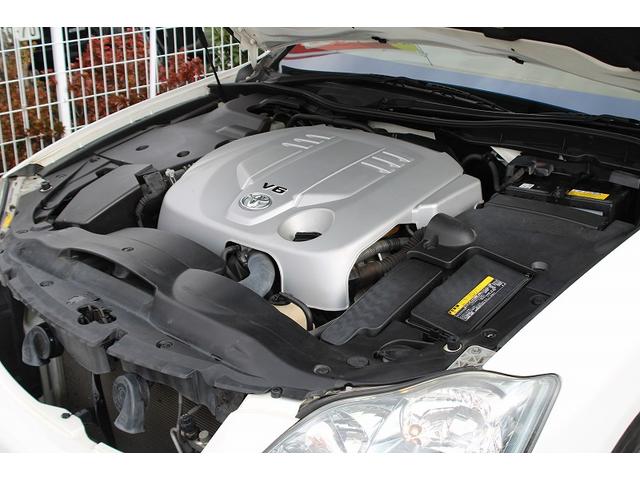 クラウン アスリート　クリアランスソナー　オートクルーズコントロール　バックカメラ　ナビ　アルミホイール　ＨＩＤ　ＡＴ　スマートキー　電動格納ミラー　盗難防止システム　パワーシート　ＣＤ　ＭＤ　衝突安全ボディ　ＡＢＳ（24枚目）