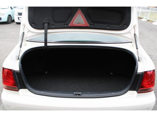 クラウン アスリート　クリアランスソナー　オートクルーズコントロール　バックカメラ　ナビ　アルミホイール　ＨＩＤ　ＡＴ　スマートキー　電動格納ミラー　盗難防止システム　パワーシート　ＣＤ　ＭＤ　衝突安全ボディ　ＡＢＳ（25枚目）