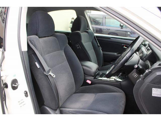 クラウン アスリート　クリアランスソナー　オートクルーズコントロール　バックカメラ　ナビ　アルミホイール　ＨＩＤ　ＡＴ　スマートキー　電動格納ミラー　盗難防止システム　パワーシート　ＣＤ　ＭＤ　衝突安全ボディ　ＡＢＳ（26枚目）