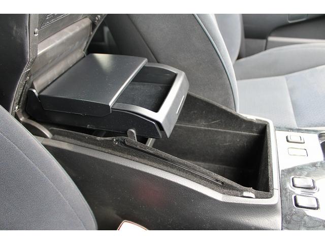 クラウン アスリート　クリアランスソナー　オートクルーズコントロール　バックカメラ　ナビ　アルミホイール　ＨＩＤ　ＡＴ　スマートキー　電動格納ミラー　盗難防止システム　パワーシート　ＣＤ　ＭＤ　衝突安全ボディ　ＡＢＳ（43枚目）