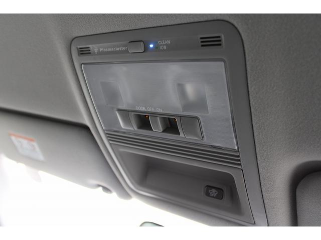 クラウン アスリート　クリアランスソナー　オートクルーズコントロール　バックカメラ　ナビ　アルミホイール　ＨＩＤ　ＡＴ　スマートキー　電動格納ミラー　盗難防止システム　パワーシート　ＣＤ　ＭＤ　衝突安全ボディ　ＡＢＳ（45枚目）