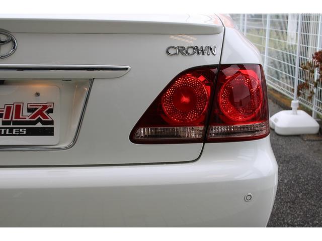 クラウン アスリート　クリアランスソナー　オートクルーズコントロール　バックカメラ　ナビ　アルミホイール　ＨＩＤ　ＡＴ　スマートキー　電動格納ミラー　盗難防止システム　パワーシート　ＣＤ　ＭＤ　衝突安全ボディ　ＡＢＳ（49枚目）