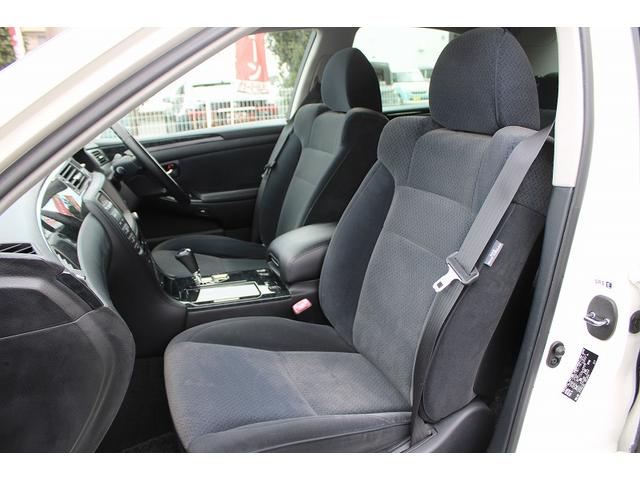 クラウン アスリート　クリアランスソナー　オートクルーズコントロール　バックカメラ　ナビ　アルミホイール　ＨＩＤ　ＡＴ　スマートキー　電動格納ミラー　盗難防止システム　パワーシート　ＣＤ　ＭＤ　衝突安全ボディ　ＡＢＳ（53枚目）