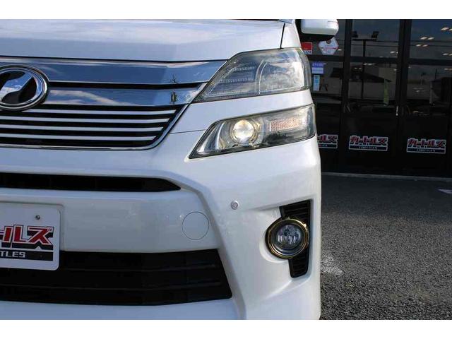 ヴェルファイア ２．４Ｚ　ゴールデンアイズ　ＥＴＣ　バックカメラ　ナビ　ＴＶ　クリアランスソナー　オートクルーズコントロール　両側電動スライドドア　ＨＩＤ　電動リアゲート　スマートキー　電動格納ミラー　３列シート　ＣＶＴ　アルミホイール　ＣＤ（29枚目）