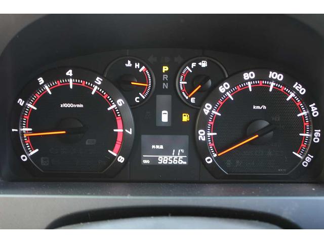 ヴェルファイア ２．４Ｚ　ゴールデンアイズ　ＥＴＣ　バックカメラ　ナビ　ＴＶ　クリアランスソナー　オートクルーズコントロール　両側電動スライドドア　ＨＩＤ　電動リアゲート　スマートキー　電動格納ミラー　３列シート　ＣＶＴ　アルミホイール　ＣＤ（33枚目）