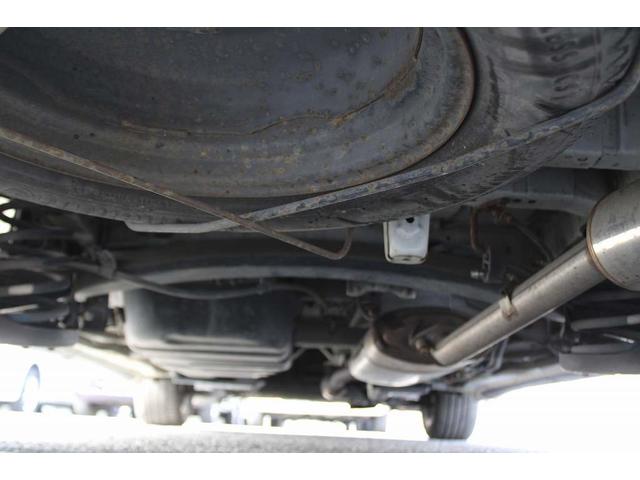 ヴェルファイア ２．４Ｚ　ゴールデンアイズ　ＥＴＣ　バックカメラ　ナビ　ＴＶ　クリアランスソナー　オートクルーズコントロール　両側電動スライドドア　ＨＩＤ　電動リアゲート　スマートキー　電動格納ミラー　３列シート　ＣＶＴ　アルミホイール　ＣＤ（57枚目）