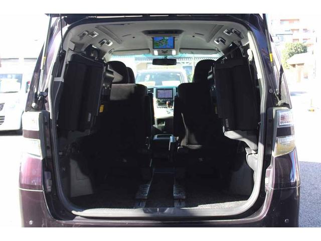 ヴェルファイア ２．４Ｚ　プラチナセレクションＩＩ　ＥＴＣ　バックカメラ　ナビ　ＴＶ　クリアランスソナー　両側電動スライドドア　ＨＩＤ　電動リアゲート　スマートキー　電動格納ミラー　後席モニター　３列シート　ＣＶＴ　アルミホイール　Ｂｌｕｅｔｏｏｔｈ（19枚目）