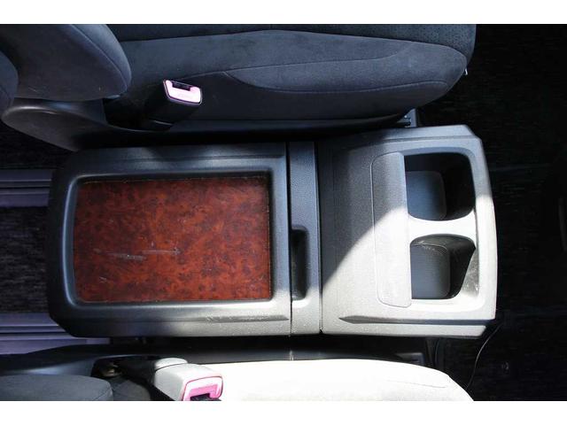 ヴェルファイア ２．４Ｚ　プラチナセレクションＩＩ　ＥＴＣ　バックカメラ　ナビ　ＴＶ　クリアランスソナー　両側電動スライドドア　ＨＩＤ　電動リアゲート　スマートキー　電動格納ミラー　後席モニター　３列シート　ＣＶＴ　アルミホイール　Ｂｌｕｅｔｏｏｔｈ（46枚目）