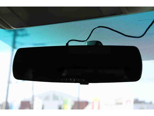 ヴェルファイア ２．４Ｚ　プラチナセレクションＩＩ　ＥＴＣ　バックカメラ　ナビ　ＴＶ　クリアランスソナー　両側電動スライドドア　ＨＩＤ　電動リアゲート　スマートキー　電動格納ミラー　後席モニター　３列シート　ＣＶＴ　アルミホイール　Ｂｌｕｅｔｏｏｔｈ（50枚目）