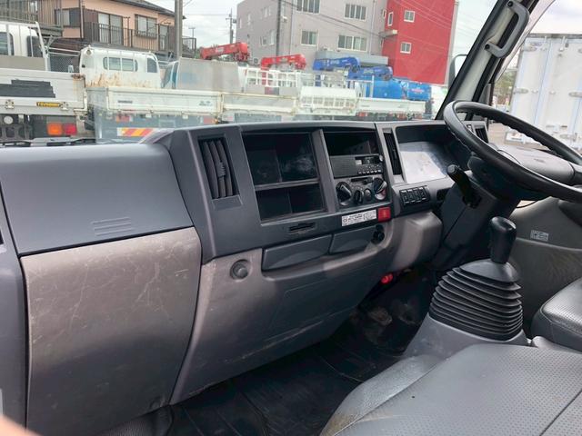エルフトラック アルミブロック　１０尺　３ｔ４ナンバー　垂直ゲート　積載３ｔ　Ｆ６　６速　マニュアル　アルミアオリ　アルミ平　アルミＢ　平ボデイー　平ボデー　パワーゲート　ゲート付　記録簿有（31枚目）