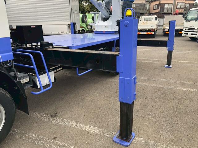エルフトラック 高所作業車　タダノ　ＡＴ－１５０Ｓ　作業床高さ１４．８ｍ　スーパーデッキ１０００ｋｇ　走行３千ｋｍ　Ｆ６　６速　マニュアル　ＴＡＤＡＮＯ（20枚目）