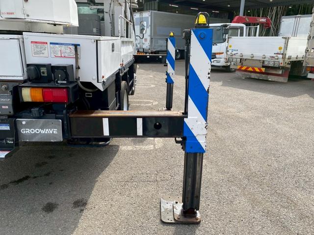 エルフトラック 高所作業車　タダノ　ＡＴ－１４６ＴＥ　電工仕様　作業床高さ１４．５ｍ　バケット２５０ｋｇ　車検付　ＴＡＤＡＮＯ　シフト：Ｆ６　６速　マニュアル　バックカメラ（24枚目）