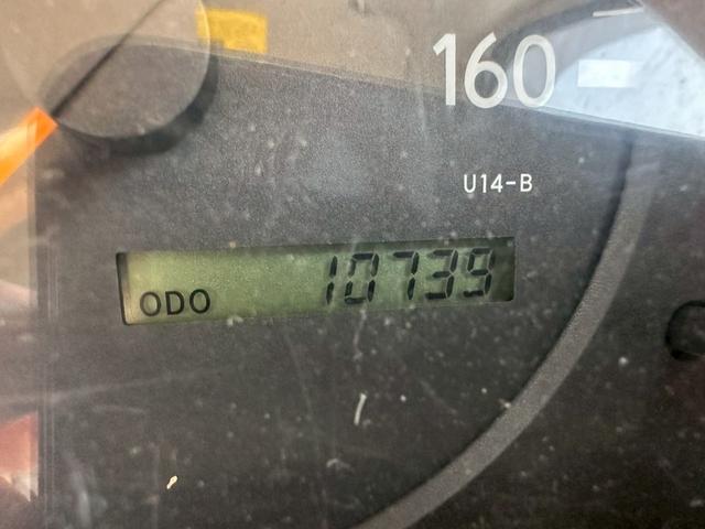 デュトロ 照明車　４ＷＤ　走行１０千ｋｍ　発電機　デンヨー　照度７５ルクス　メタルハイドランプ　照明機伸縮　旋回角度０〜３５０°　地上高１０．２ｍ　照明６つ（36枚目）