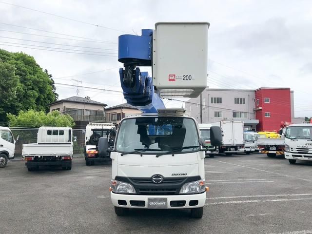 デュトロ 高所作業車　アイチ　ＳＫ２２Ａ　作業床高さ２２．１ｍ　絶縁バケット２００ｋｇ　通信仕様　　走行１１千ｋｍ　Ｆ６　６速　マニュアル　ＡＩＣＨＩ（6枚目）