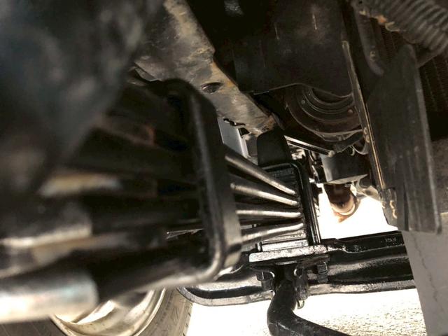 デュトロ 高所作業車　アイチ　ＳＫ２２Ａ　作業床高さ２２．１ｍ　絶縁バケット２００ｋｇ　通信仕様　　走行１１千ｋｍ　Ｆ６　６速　マニュアル　ＡＩＣＨＩ（51枚目）