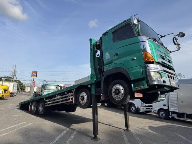 プロフィア セルフローダー　重機運搬車　４軸低床　フジタボデー　ウインチ　自動あゆみ　８，８５０×２，４００　積載１１．５ｔ　Ｆ７　７速　マニュアル　車検付　アルミホイール　スタンションホール６個　引出しフック４対　丸かんフック４個（3枚目）