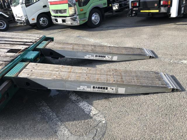 プロフィア セルフローダー　重機運搬車　４軸低床　フジタボデー　ウインチ　自動あゆみ　８，８５０×２，４００　積載１１．５ｔ　Ｆ７　７速　マニュアル　車検付　アルミホイール　スタンションホール６個　引出しフック４対　丸かんフック４個（12枚目）