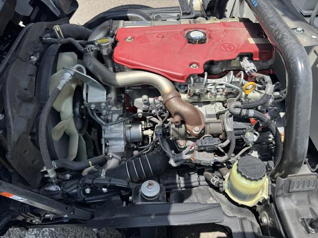 デュトロ 高所作業車　タダノ　ＡＴ－１００ＴＴＥ　電工仕様　作業床高さ９．９ｍ　絶縁バケット２００ｋｇ　走行３７千ｋｍ　ＡＴ　オートマ　２ペダル（42枚目）