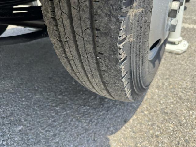 デュトロ 高所作業車　タダノ　ＡＴ－１００ＴＴＥ　電工仕様　作業床高さ９．９ｍ　絶縁バケット２００ｋｇ　走行３７千ｋｍ　ＡＴ　オートマ　２ペダル（49枚目）