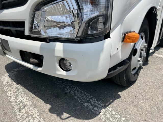 デュトロ 高所作業車　タダノ　ＡＴ－１００ＴＴＥ　電工仕様　作業床高さ９．９ｍ　絶縁バケット２００ｋｇ　走行３７千ｋｍ　ＡＴ　オートマ　２ペダル（52枚目）