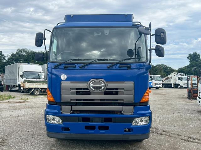 プロフィア アルミブロック　エアサス　９，６００×２，３６０×８００　積載１４．２ｔ　Ｆ７　７速　マニュアル　リターダ　丸かんフック１５対　アルミアオリ　アルミＢ　アルミ平　大型平　平ボディー　平ボデー　１０ｔ超（6枚目）
