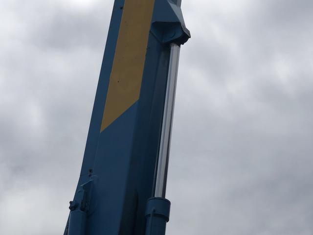 デュトロ 高所作業車　タダノ　ＡＴ１００ＴＧ　作業床高さ９．９ｍ　バケット２００ｋｇ　走行７千ｋｍ　Ｆ５　５速　マニュアル　ＴＡＤＡＮＯ（14枚目）