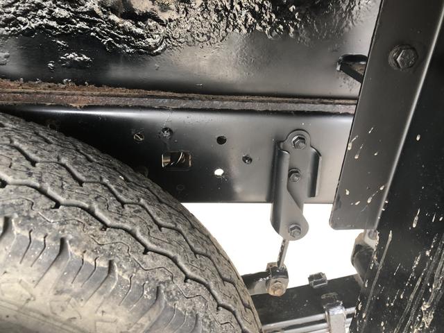 デュトロ 高所作業車　タダノ　ＡＴ１００ＴＧ　作業床高さ９．９ｍ　バケット２００ｋｇ　走行７千ｋｍ　Ｆ５　５速　マニュアル　ＴＡＤＡＮＯ（25枚目）