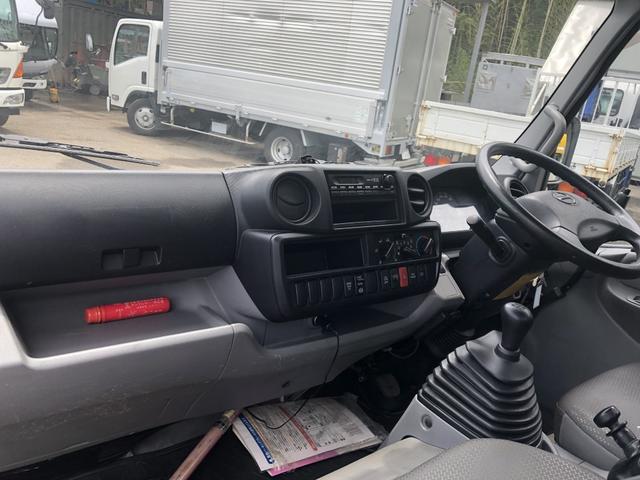 デュトロ 高所作業車　タダノ　ＡＴ１００ＴＧ　作業床高さ９．９ｍ　バケット２００ｋｇ　走行７千ｋｍ　Ｆ５　５速　マニュアル　ＴＡＤＡＮＯ（35枚目）