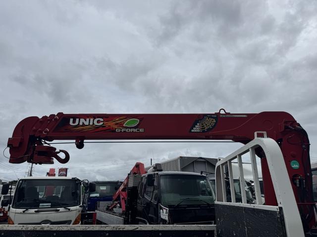 エルフトラック ２．６ｔ吊４段クレーン　標準ロング　古河ユニック　ＵＲＧ２６４　ラジコン　フックイン　３，６００×１，８００　積載３ｔ　シフト：スムーサー　２ペダル　セミオートマ　４段ブーム　吊ｔ数２．６ｔ吊　送信機　ＵＮＩＣ（15枚目）