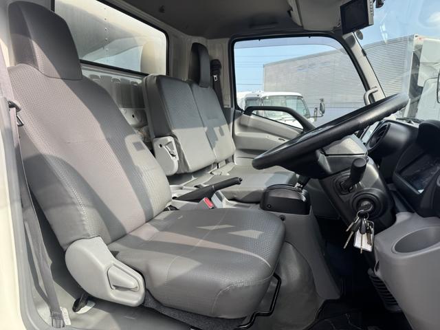 デュトロ アルミバン　ワイドロング　格納ゲート　トランテックス　サイドドア　４，５１０×２，０７０×２，２００　車検付　ＡＴ　オートマ　走行５４千ｋｍ　積載２．９４ｔ　パワーゲート　ゲート付（31枚目）