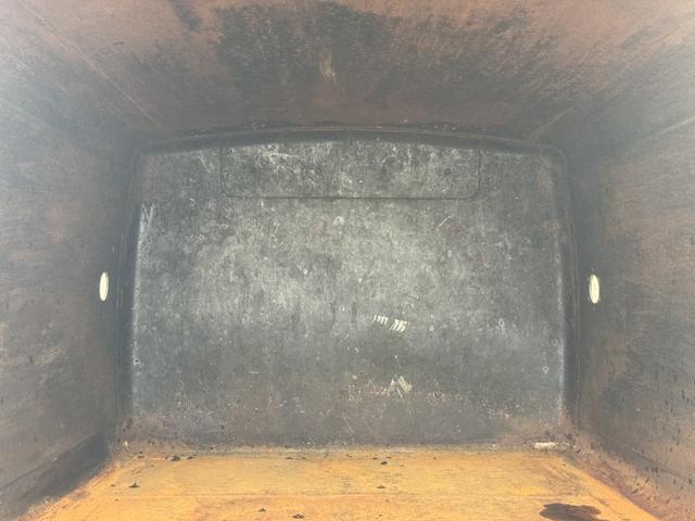 キャンター 巻込みパッカー　新明和　ＧＲ０５２－１４３４　５．１立米　連続スイッチ　汚水タンク　積載２ｔ　Ｉ５　５速　マニュアル　塵芥車　パッカー車　ゴミ収集車　巻き込み式　ドラレコ（20枚目）