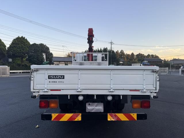 フォワード ２．９ｔ吊４段クレーン　木平　古河ユニック　ＵＲＧ３４４　フックイン　ラジコン　５，４２０×２，１５０　走行７１千ｋｍ　積載２．５ｔ　Ｆ６　６速　マニュアル　４ｔクレーン　吊ｔ数２．９ｔ吊　４段ブーム　送信機　ＥＴＣ１．０（9枚目）