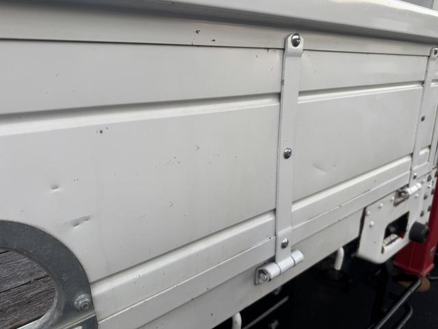 フォワード ２．９ｔ吊４段クレーン　木平　古河ユニック　ＵＲＧ３４４　フックイン　ラジコン　５，４２０×２，１５０　走行７１千ｋｍ　積載２．５ｔ　Ｆ６　６速　マニュアル　４ｔクレーン　吊ｔ数２．９ｔ吊　４段ブーム　送信機　ＥＴＣ１．０（53枚目）