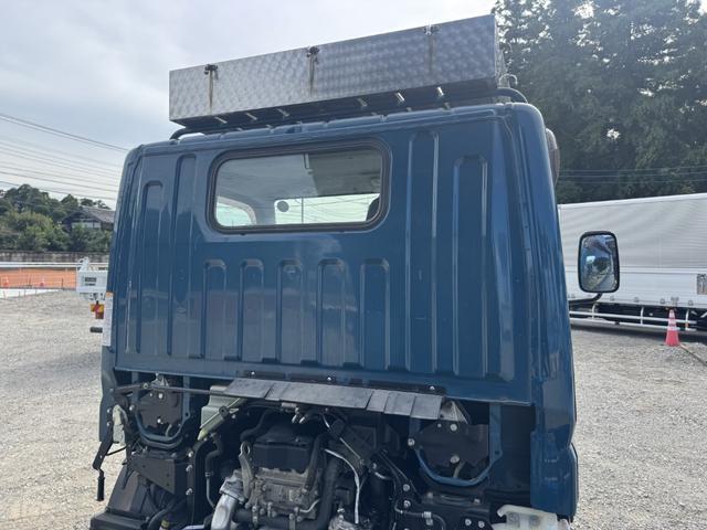 キャンター 深ダンプ　土砂禁　新明和　ＤＲ２－０１１０ＳＹ　車検付　積載２ｔ　Ｉ５　５速　マニュアル　２ｔダンプ　２トンダンプ　メッキパーツ（21枚目）