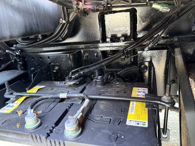 エルフトラック 高所作業車 アイチ SS12A 作業床高さ11.9m バケット200kg アワメーター2847h F6 6速 マニュアル ETC1.0 キーレス(27枚目)