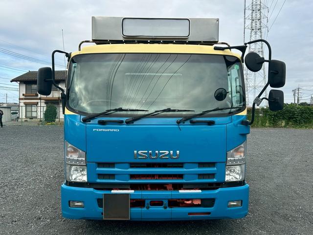 フォワード アルミブロック　ワイド　ベッド付　エアサス　小平　６，２００×２，３６０　５方開　引出しフック５対　スタンション１対　鳥居縞アルミ板張り　積載３．１５ｔ　Ｆ６　６速　マニュアル　平ボディー　アルミ平　アルミアオリ　４ｔ平　ＥＴＣ２．０（6枚目）